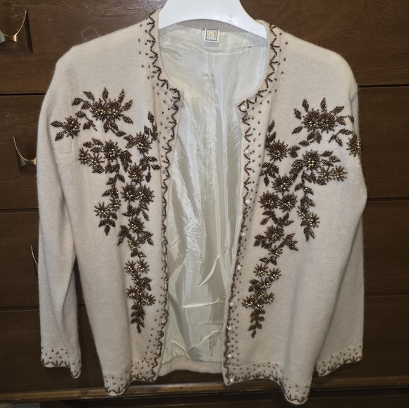 True Vintage Beaded Cardigan - Picture 1 of 13